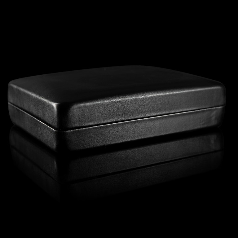 Luxury gift box for a single gold bar in blister packaging