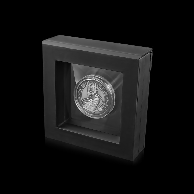 Silver Medal "Congratulations on Your Graduation: The Ladder to Success" – 1 oz Silver with Antique Finish